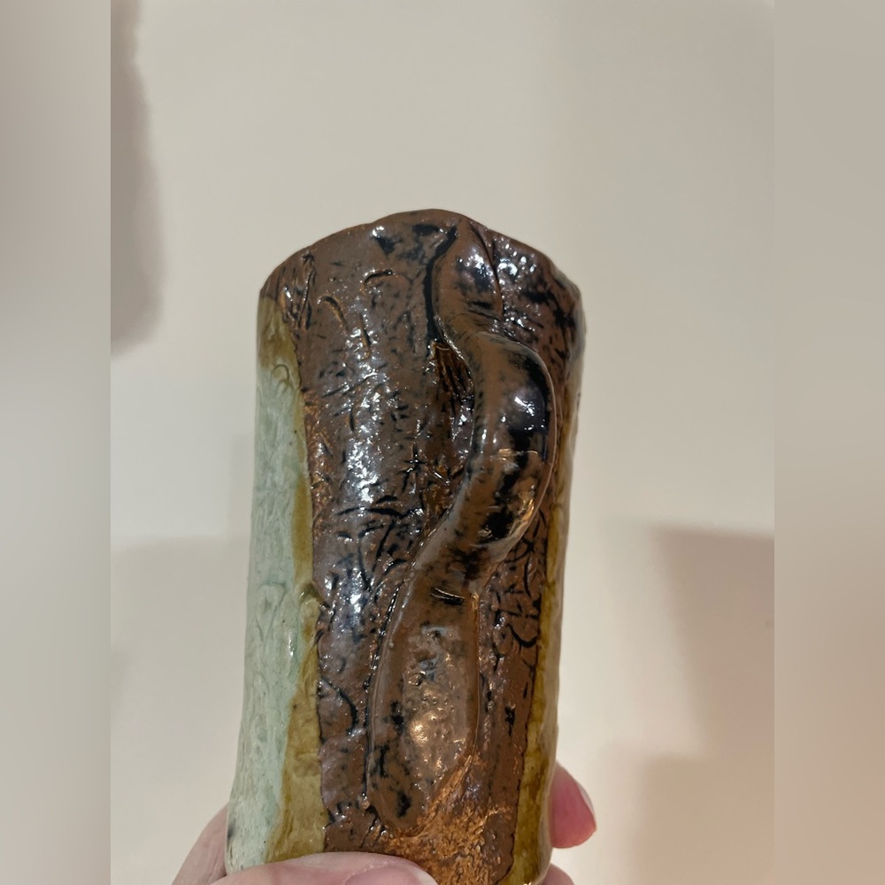 Handmade Ceramic Mug with Abstract Pattern - Picture 3 of 6